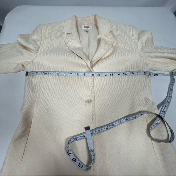 Talbots Cream Women's Suit Jacket with Herringbone Pattern - Picture 6 of 10